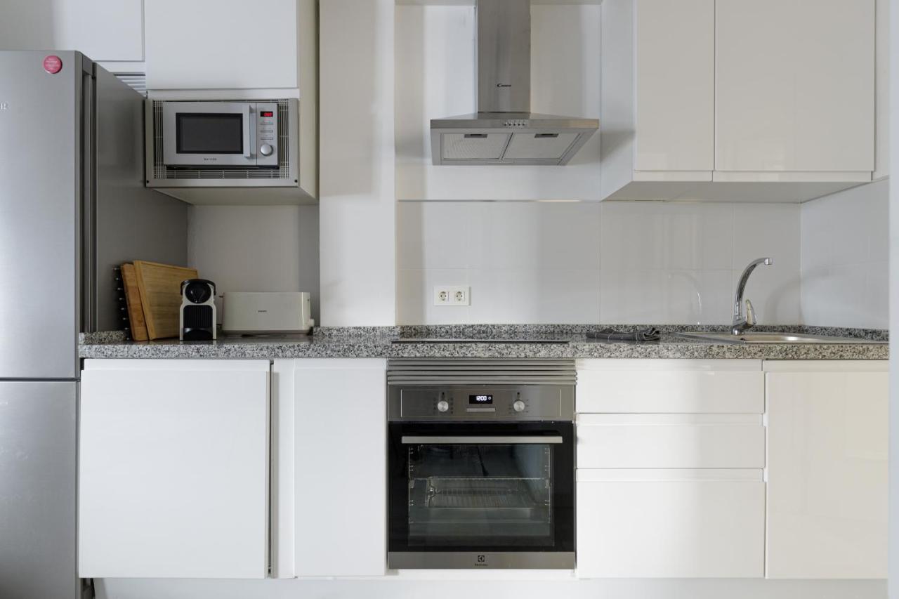 Caleta Homes - Apartamentos Pompidou Malaga Ngoại thất bức ảnh